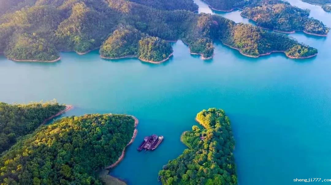 绿水青山就是金山银山