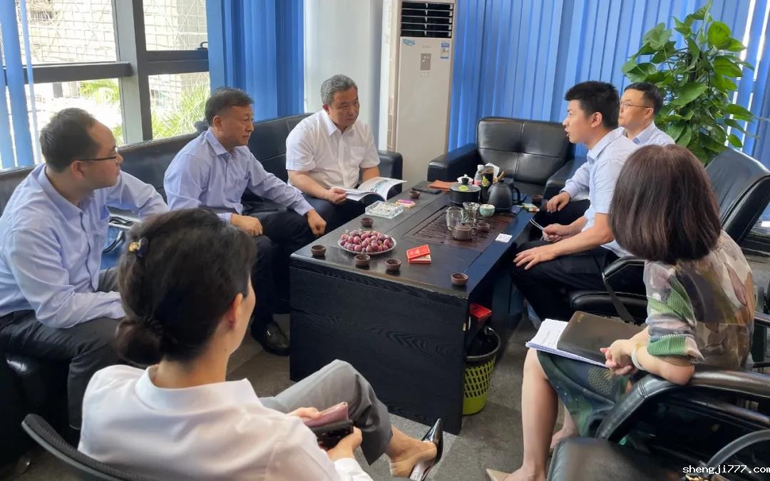 双方深入探讨“智造之光”